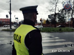 Uciekał przed policją. Miał pięć zakazów prowadzenia i był poszukiwany