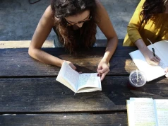 Koniec pracy studenta. Co z ubezpieczeniem zdrowotnym?
