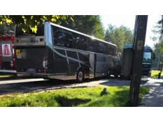 Wypadek autokaru wiozącego dzieci. Lądował śmigłowiec LPR