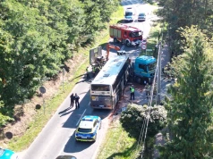 Wypadek pod Grodziskiem Mazowieckim. Autokarem podróżowały dzieci