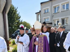„Zakończyłeś ostatnią drogę na ziemi, rozpocząłeś pełną pokoju drogę do nieba”. Ostatnia droga ks. Stanisława Zbojnowicza