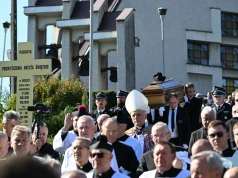 Poruszające pożegnanie księdza zamordowanego przez Ukraińca. Padły niezwykłe słowa o jego ostatnich chwilach