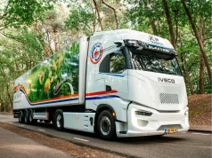 1142-konne Iveco przy dostawach do Lidla – nowy przód już w barwach przewoźnika
