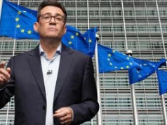 Premier UK wprost: "Brexit nam zaszkodził". Chce zmian relacji z UE