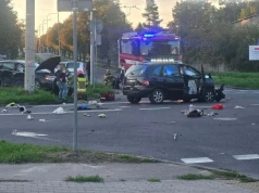 Z ostatniej chwili! Wypadek na skrzyżowaniu w Ciechanowie. Trzy osoby trafiły do szpitala