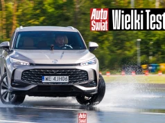 Wjechaliśmy 10 nowymi SUV-ami na szarpak. Jednego pokonał, inny zachwycił instruktora