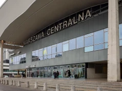 Para uprawiała seks przed Dworcem Centralnym. Nagranie obiegło sieć