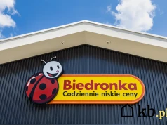 Prawdziwy pogromca cen w nowej gazetce Biedronki. Najpopularniejsza kawa w tak taniej odsłonie dawno nie była!