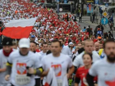 Inflacja w Polsce nabiera rozpędu. Górny cel NBP przebity, paliwa gwałtownie drożeją