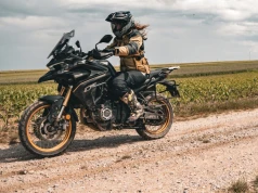 Voge 525 DSX – asfaltowy turystyk wśród motocykli adventure na kat. A2