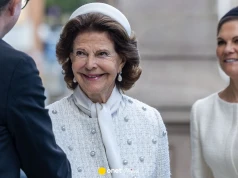 Królowa Sylwia i księżniczka Wiktoria zachwyciły kreacjami. Tak oddały hołd tradycji