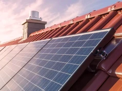 Tych uszkodzeń paneli PV nie zobaczysz z ziemi. Z czasem mogą obniżać produkcję