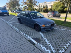 „Drift” na drodze zakończony utratą prawa jazdy