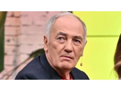 Karol Strasburger został ojcem w wieku 72 lat. Mówi wprost: "Dziecko zaczyna układać nam życie"