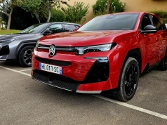 Nowy Citroën C5 Aircross wygrywa komfortem. „Fotele przypominają sofę”