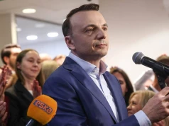 Gibała pozwany w trybie wyborczym. Radni KO żądają sprostowania