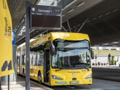 Zmiany w aplikacji Transport GZM. Żeby kupić bilet, nie trzeba już skanować kodów QR w autobusie czy tramwaju