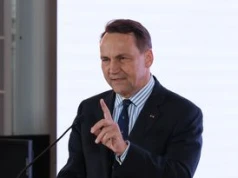 "Jestem oszołomiony". Sikorski komentuje orędzie Nawrockiego