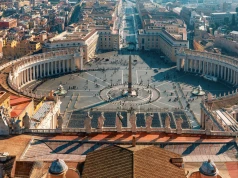 Wycieczka do Rzymu za 436 PLN 🍝🇮🇹 Loty na główne lotnisko Fiumicino + noclegi ✈️🏛