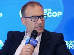 Większe miasta lepiej radzą sobie ze smogiem. W mniejszych powietrze wciąż truje