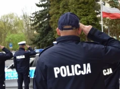 Policjanci oddali hołd zastrzelonemu funkcjonariuszowi