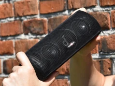 Ten mocny głośnik Bluetooth teraz kupisz taniej. Niedrogi model z 30 W i aptX oferuje 12 godzin grania