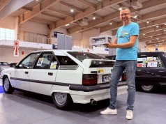 Ma 15 Citroënów BX, ale jeden z nich jest prawdziwym oczkiem w głowie. „Nigdy go nie sprzedam”