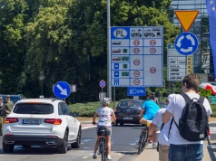 Kontrole na granicy z Niemcami przedłużone. Zostaną przynajmniej do wiosny