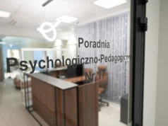 Nowoczesna przestrzeń dla dzieci i młodzieży. Poradnia w Wawrze po rozbudowie