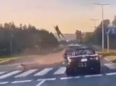 Jechał jak szaleniec i zabił pieszego na pasach w Nowym Sączu. Jest nagranie