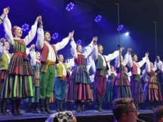 Zespół Mazowsze wystąpił w Białobrzegach z koncertem "Kalejdoskop Barw Polski"