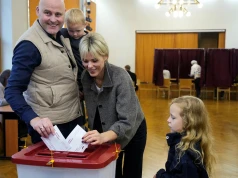Historyczny triumf partii premiera na Łotwie. "Charakterystyczny, łysy i wysoki polityk"
