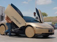 Aplikacja Tesla Robotaxi do pobrania także w Polsce. Gdyby Tesla chciała, mogłaby się ubiegać o jazdy na drogach publicznych