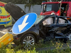 Wypadek w oku kamery. Tak się kończy jazda na czerwonym świetle!