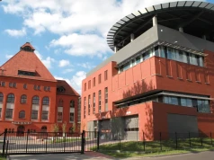 Sztuczna inteligencja odciąży lekarzy w robieniu notatek. Trwają już testy w śląskim szpitalu