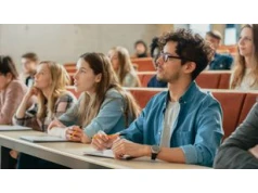 Najpopularniejszy na Akademii Tarnowskiej Wydział Lekarski i Nauk o Zdrowiu zainaugurował rok akademicki. Wybrało go najwięcej studentów