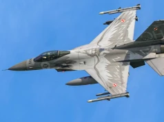 Polskie F-16 dla Ukrainy? Sikorski: Mówimy o co najmniej 29 samolotach