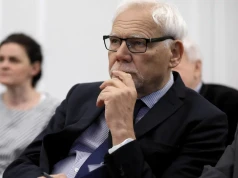 "Nadużycie władzy". Były prezes TK uderza w Nawrockiego